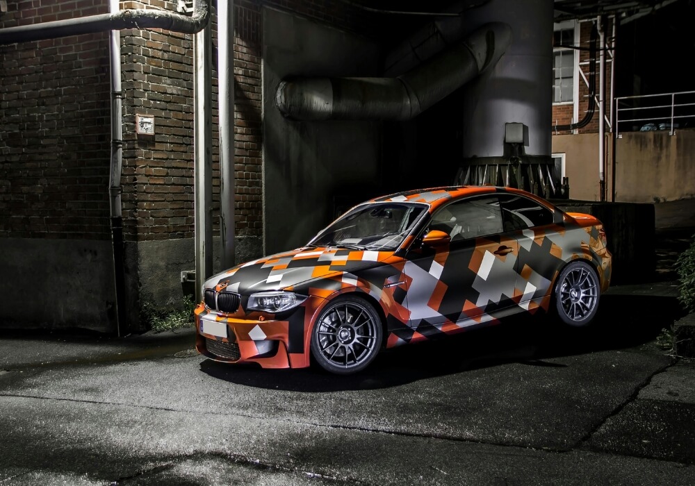 box pattern car wrap